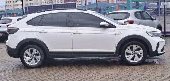 VOLKSWAGEN NIVUS 1.0 200 TSI TOTAL FLEX COMFORTLINE AUTOMÁTICO